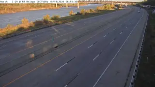 I-29 at Railroad Bridge – Mile Marker 146.3 – Sioux City