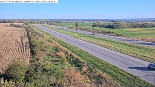 I-35 at Adams Street – Mile Marker 66.6 – West Des Moines