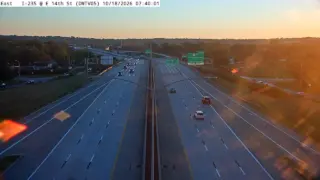 I-235 at East 14th Street – Mile Marker 9.8 – Des Moines