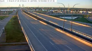 I-74 North of US 67/Grant Street – Mile Marker 4.8 – Bettendorf