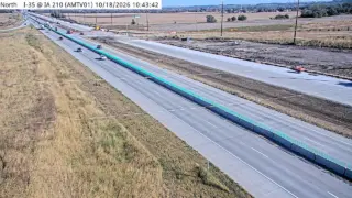 I-35 at IA 210 – Mile Marker 102.9 – Huxley