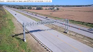 I-380 at Swan Lake – Mile Marker 5.6 – Near North Liberty
