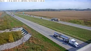 I-35 at 260th Street – Mile Marker 109.8 – Near Ames