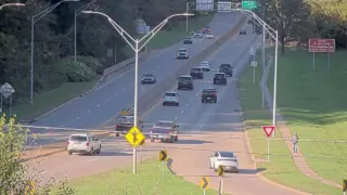 US 20 at Locust Street – West Zoom – Mile Marker 299.8 – Dubuque