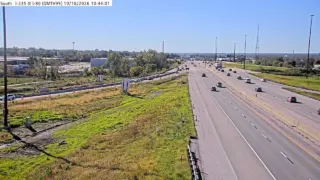 I-235 at I-80 East Mix – Mile Marker 14.2 – Near Ankeny