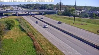 I-80 at Eastbound Exit to North I-35 – West Mix – Mile Marker 123.3 – West Des Moines