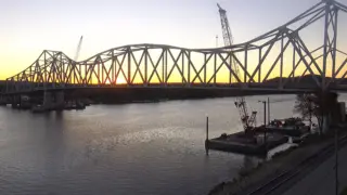 North Front Street & Lansing Bridge (Middle) – Lansing