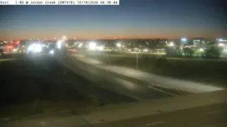 I-80 at Jordan Creek Parkway – Mile Marker 121.2 – West Des Moines