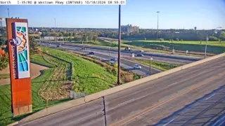 I-35/I-80 at Westown Parkway – Mile Marker 123.5 – West Des Moines