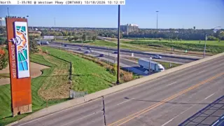 I-35/I-80 at Westown Parkway – Mile Marker 123.5 – West Des Moines