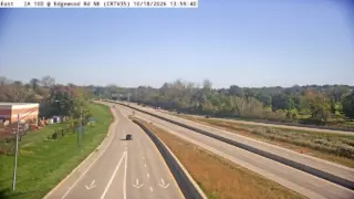 IA 100 at Edgewood Road Northeast – Mile Marker 7.9 – Cedar Rapids – Camera 59634045