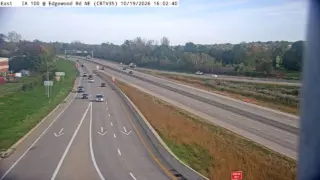 IA 100 at Edgewood Road Northeast – Mile Marker 7.9 – Cedar Rapids – Camera 59634045