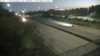 I-35 at Ashworth Avenue – Mile Marker 72.1 – West Des Moines