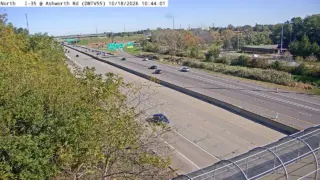 I-35 at Ashworth Avenue – Mile Marker 72.1 – West Des Moines