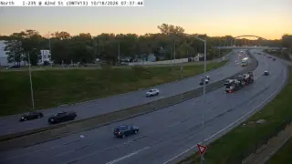 I-235 at 42nd Street – Mile Marker 5.8 – Des Moines