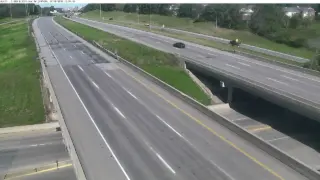 I-380 at 33rd Avenue Southwest – Mile Marker 17.6 – Cedar Rapids
