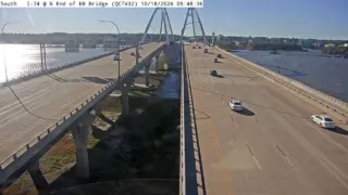 I-74 at North End of Eastbound Bridge – Mile Marker 5.2 – Bettendorf