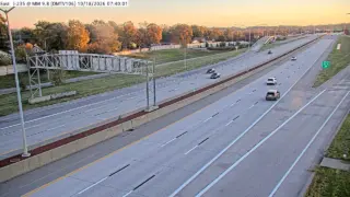 I-235 at Eastbound Exit to University Avenue – Mile Marker 10.1 – Des Moines
