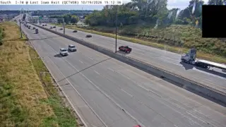 I-74 at Last Iowa Exit – Mile Marker 4.5 – Bettendorf