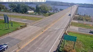 I-80 at South Cody Road/US 67 – Mile Marker 306 – Le Claire