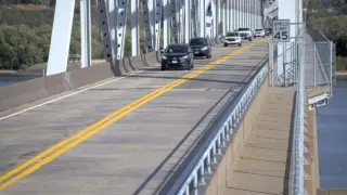 US 20 at West Mississippi River Bridge – Mile Marker 300.1 – Dubuque – East View