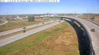 I-35 at US 30W Flyover – Mile Marker 111.5 – Near Ames