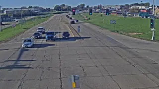 US 61 at Twin Valley Drive – Mile Marker 187.7 – Near Dubuque – South View