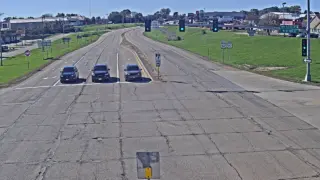 US 61 at Twin Valley Drive – Mile Marker 187.7 – Near Dubuque – South View