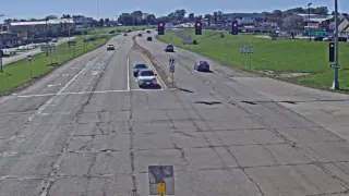 US 61 at Twin Valley Drive – Mile Marker 187.7 – Near Dubuque – South View