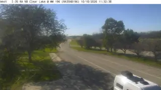 I-35 Northbound Parking Area – Mile Marker 196 – Near Clear Lake