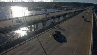 I-74 at Eastbound Mississippi River – Mile Marker 5.4 – Near Bettendorf