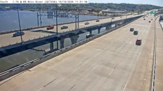 I-74 at Eastbound Mississippi River – Mile Marker 5.4 – Near Bettendorf