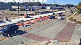 IA 122 at South Pierce Avenue – Mason City – West View