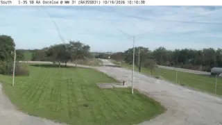 I-35 Southbound Parking Area – Mile Marker 31 – Near Osceola
