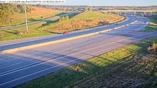 I-35 at Maffitt Lake Road – Mile Marker 67.7 – West Des Moines