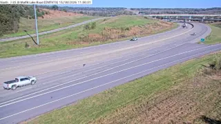 I-35 at Maffitt Lake Road – Mile Marker 67.7 – West Des Moines