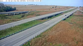 IA 100 at East Avenue Northwest – Mile Marker 1.6 – Near Cedar Rapids