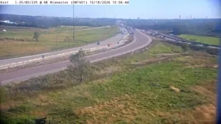 I-235 at Eastbound Exit to I-80 Westbound – East Mix – Mile Marker 14.3 – Ankeny