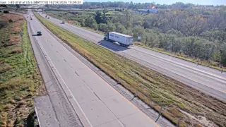 I-80 West of US 6 – Mile Marker 163.8 – Newton