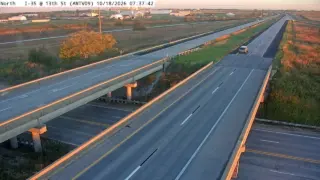 I-35 at East 13th Street – Mile Marker 113.6 – Ames