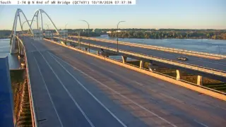 I-74 at North End of Westbound Bridge – Mile Marker 5.1 – Bettendorf