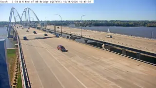 I-74 at North End of Westbound Bridge – Mile Marker 5.1 – Bettendorf