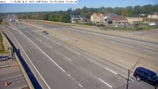 I-35/I-80 at East 14th – Mile Marker 136.2 – Near Des Moines