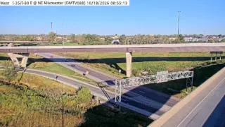 I-35 at Southbound Exit to I-80 Westbound – East Mix – Mile Marker 86.8 – Near Ankeny