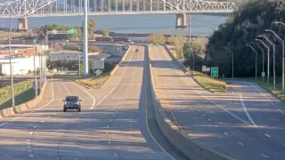 US 61 at Grandview Truss – Mile Marker 189.2 – Dubuque – South View