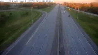 I-235 at Valley West Drive – Mile Marker 1.8 – West Des Moines